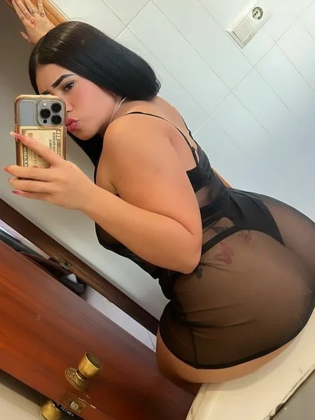 Puta Paola presiosa scort venezolana, fotos reales en Sevilla